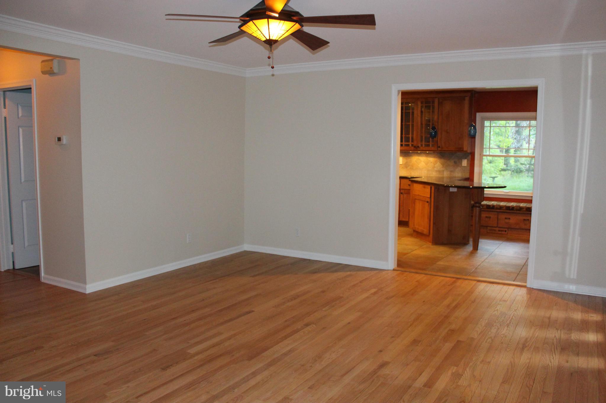 3717 Pleasant Ridge Road Annandale, VA 22003 - Photo 9 of 29 Family room off kitchen...
