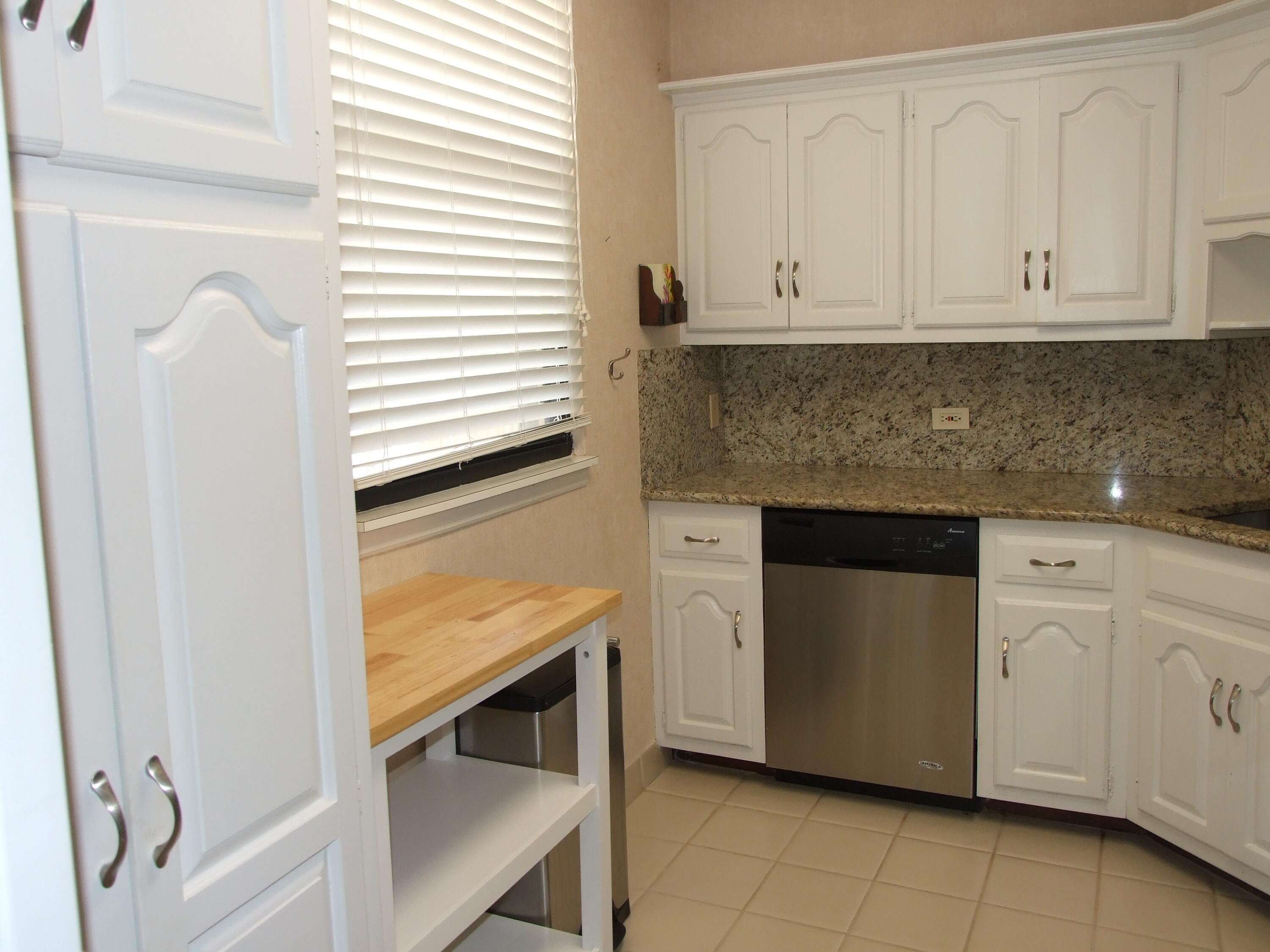 130 Lakeshore Drive, Unit 522 North Palm Beach, FL 33408 - Photo 15 of 25 DSCF2014