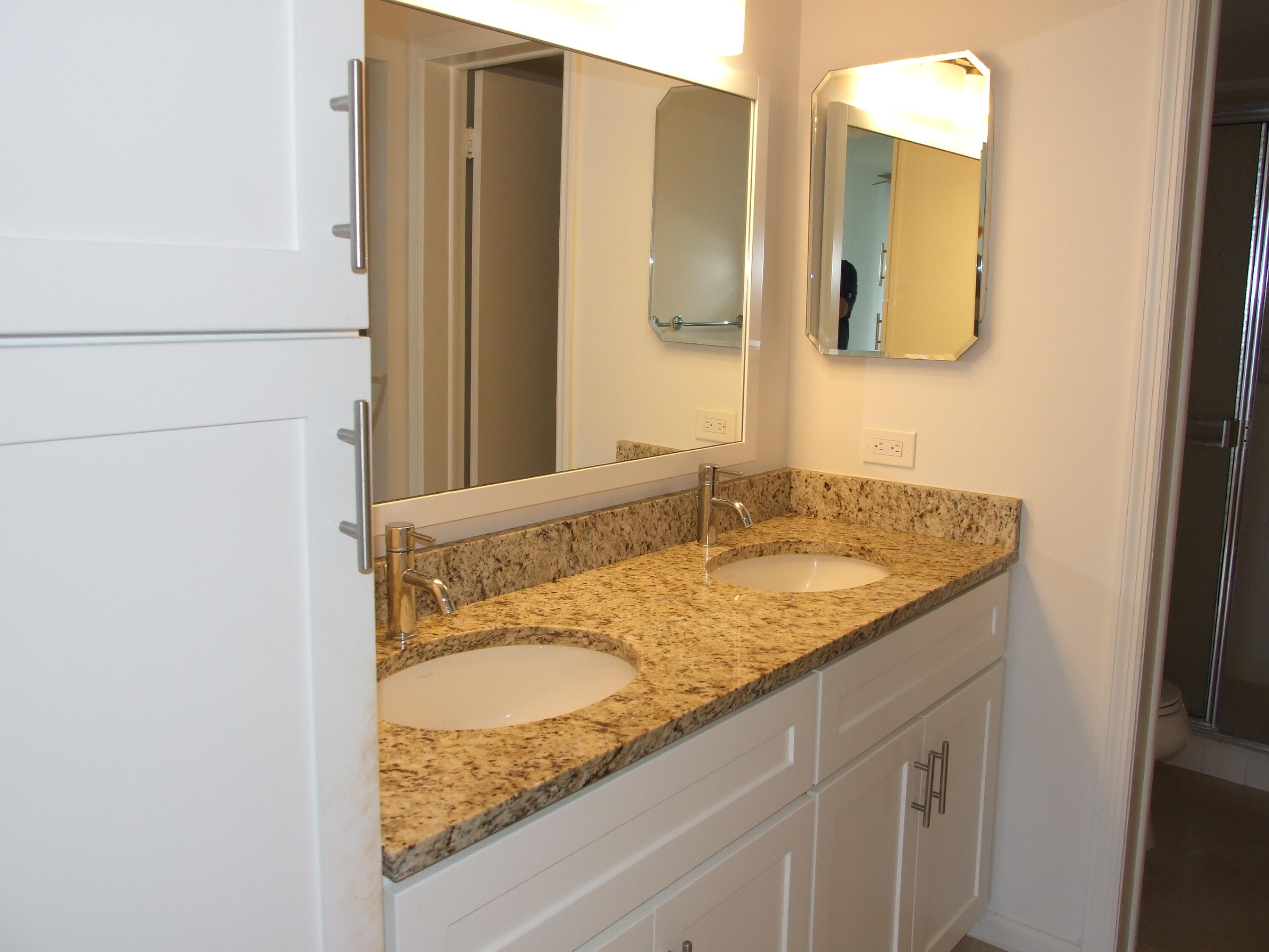 130 Lakeshore Drive, Unit 522 North Palm Beach, FL 33408 - Photo 20 of 25 DSCF1974