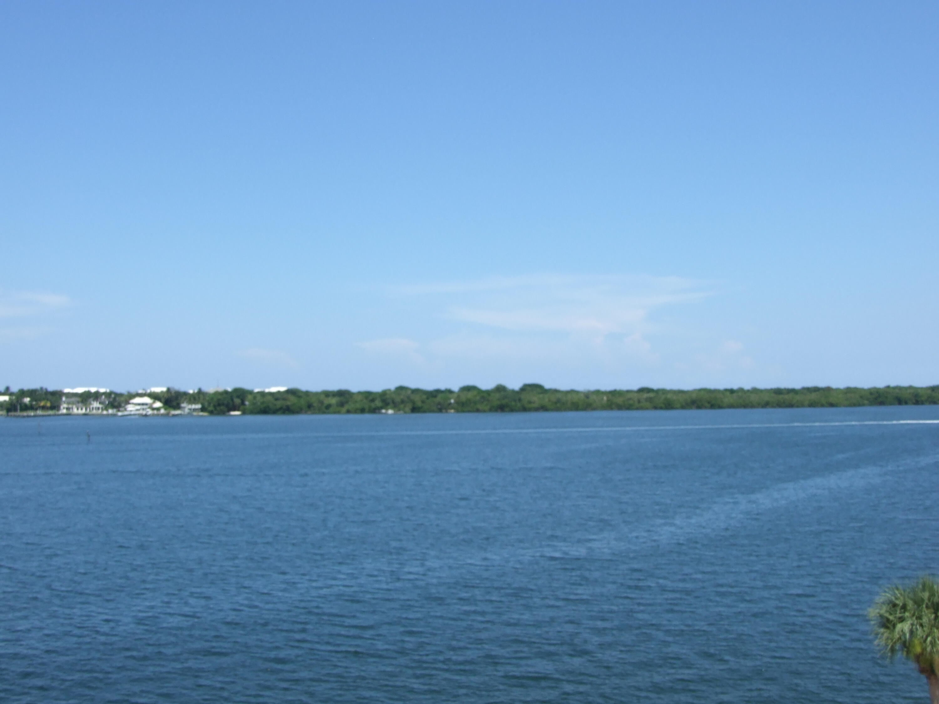 130 Lakeshore Drive, Unit 522 North Palm Beach, FL 33408 - Photo 25 of 25 DSCF2011