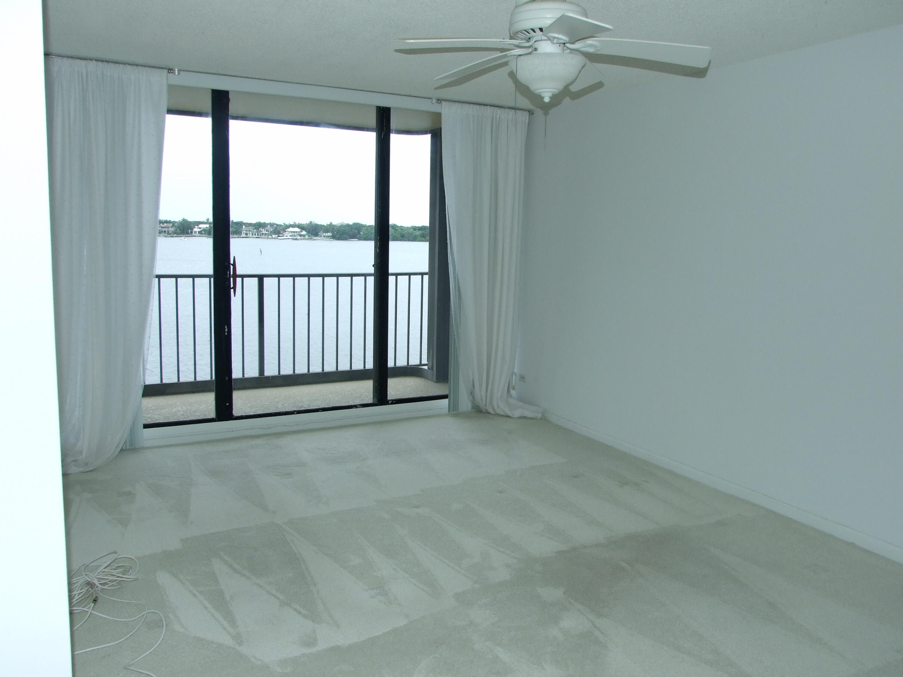 130 Lakeshore Drive, Unit 522 North Palm Beach, FL 33408 - Photo 10 of 25 DSCF1973