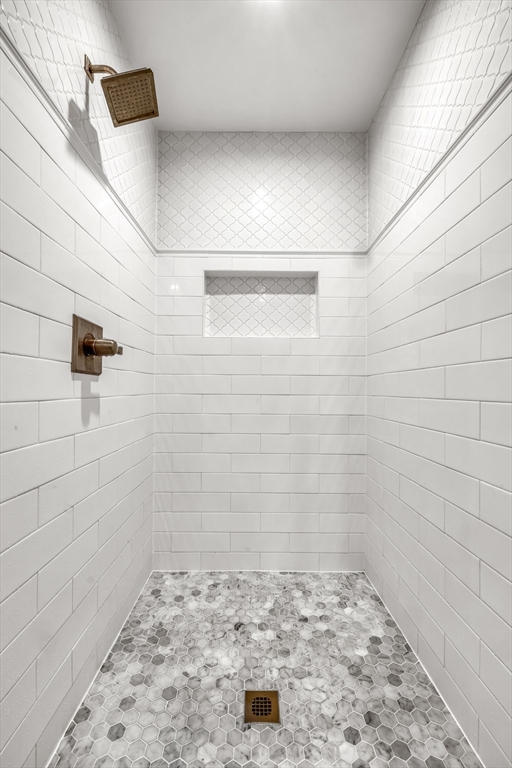 540 Pulaski Boulevard Bellingham, MA 02019 - Photo 26 of 42 a bathroom with a shower