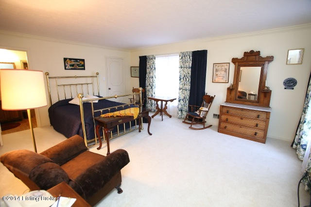 7606 Rockingham Road Prospect, KY 40059 - Photo 57 of 62 IMG_21341