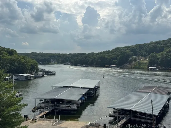 $169,900 | 10 Wheel House Circle, Unit 2A, Lake Ozark, MO 65049
