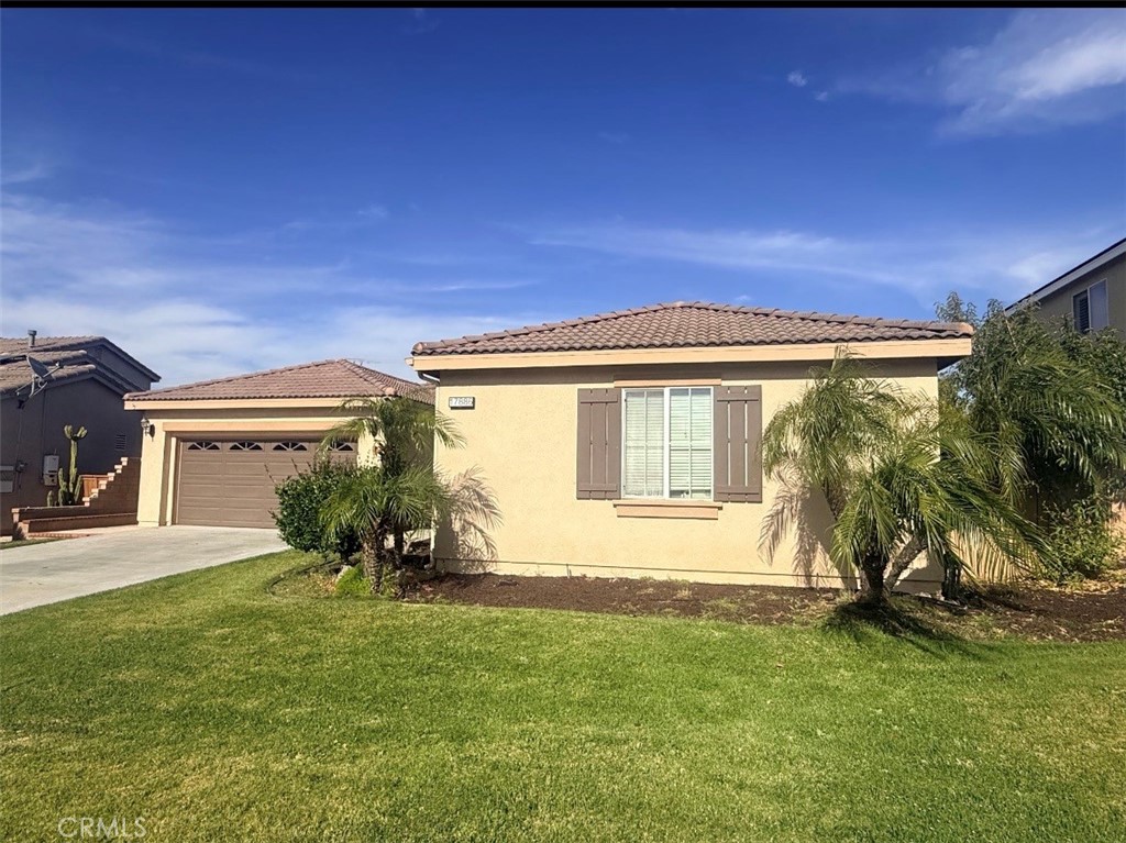 17886 Robusta Drive Riverside, CA 92503 - Photo 3 of 16