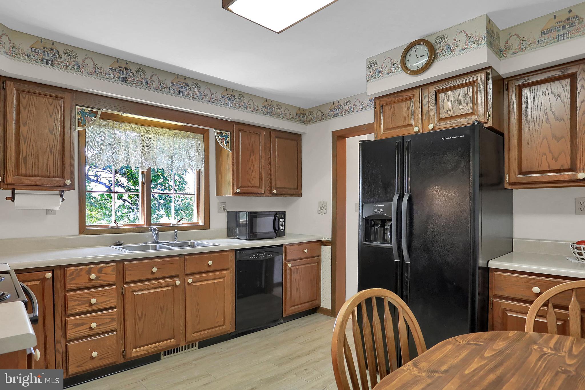 6315 Straw Acres Road Spring Grove, PA 17362 - Photo 9 of 48
