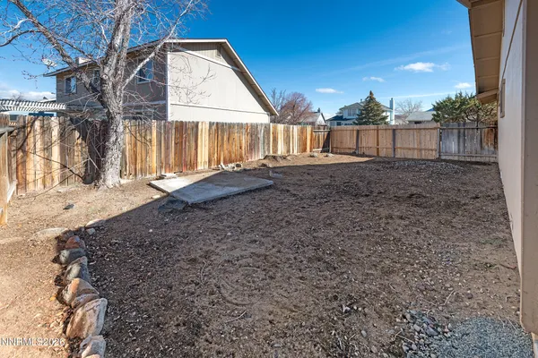 $379,900 | 270 Woodlake Circle, Dayton, NV 89403