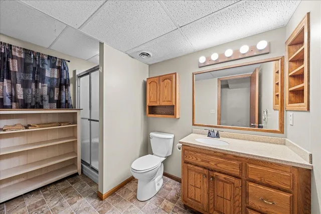 $489,000 | 410 River Hills Road, River Falls, WI 54022