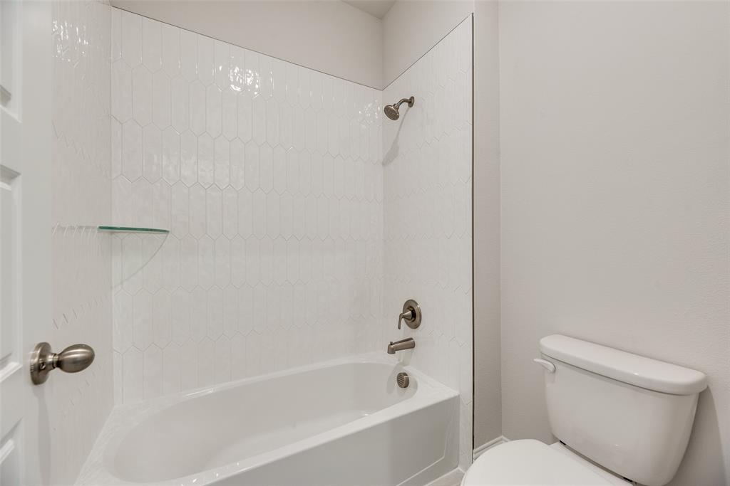 149 Ashbrook Street Little Elm, TX 75068 - Photo 17 of 31