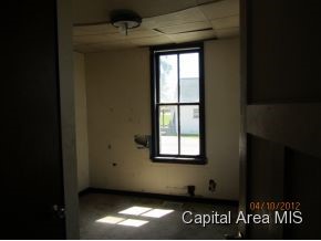 2805 Clark Street Springfield, IL 62703 - Photo 6 of 9