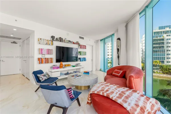 $6,800 | 6000 Indian Creek Drive, Unit 5B, Miami Beach, FL 33140