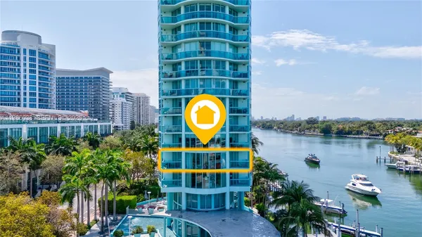 $6,800 | 6000 Indian Creek Drive, Unit 5B, Miami Beach, FL 33140