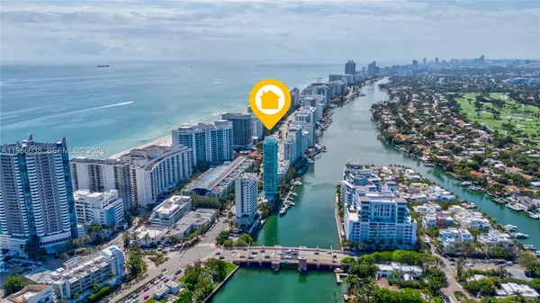 $6,800 | 6000 Indian Creek Drive, Unit 5B, Miami Beach, FL 33140