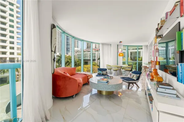 $6,800 | 6000 Indian Creek Drive, Unit 5B, Miami Beach, FL 33140