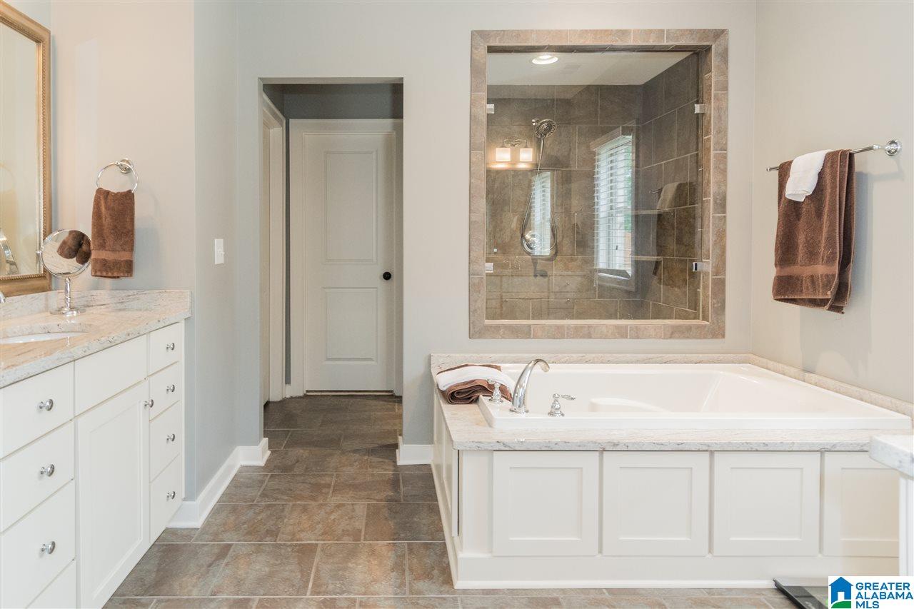 2515 Montauk Road Hoover, AL 35226 - Photo 26 of 47
