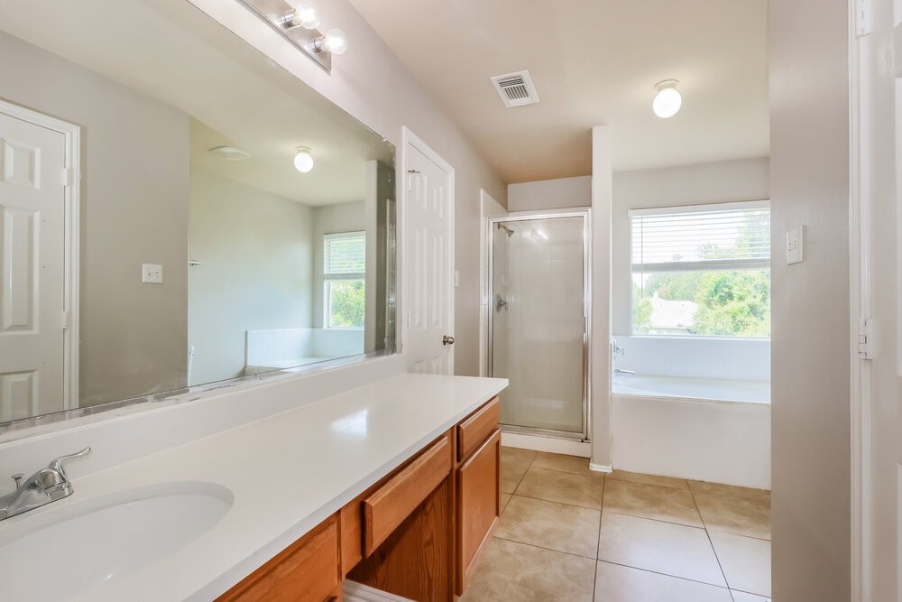 5219 Caymus Drive Spring, TX 77373 - Photo 12 of 17