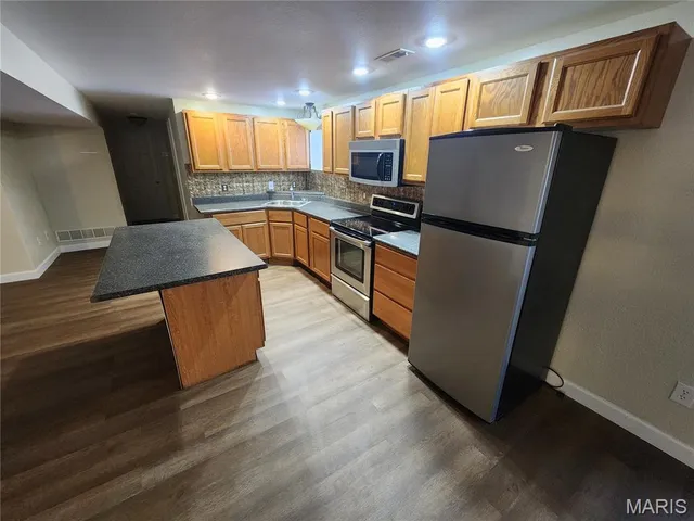 $349,900 | 96 Fox Drive, Farmington, MO 63640