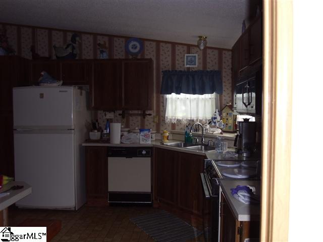 547 Falcon Drive Fountain Inn, SC 29644 - Photo 6 of 13 Gallery Image 6