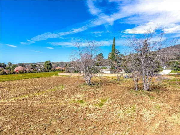 $777,000 | 38535 Vineland Street, Cherry Valley, CA 92223