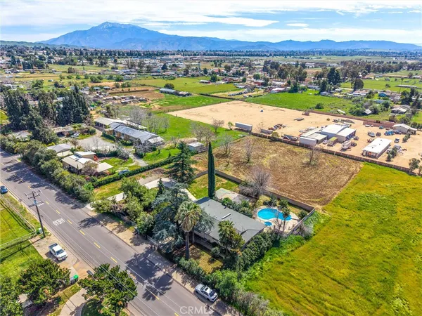 $777,000 | 38535 Vineland Street, Cherry Valley, CA 92223