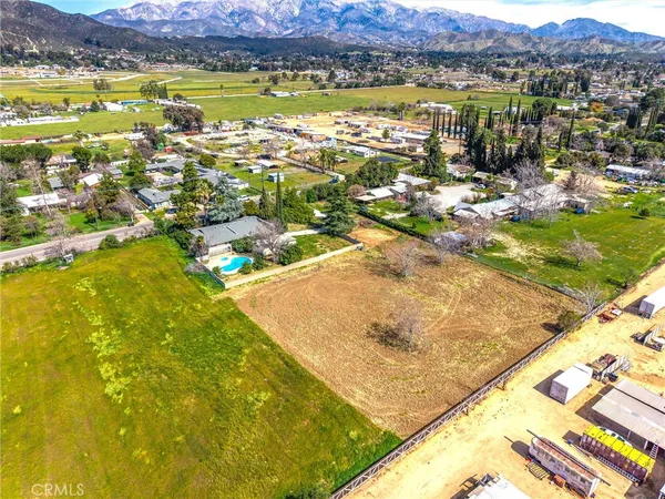 $777,000 | 38535 Vineland Street, Cherry Valley, CA 92223