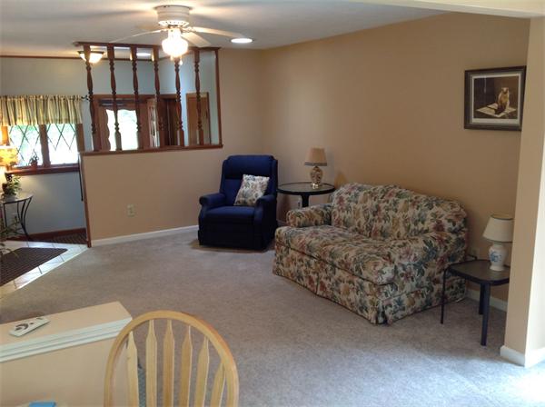 10 Cedar Road Longmeadow, MA 01106 - Photo 3 of 27
