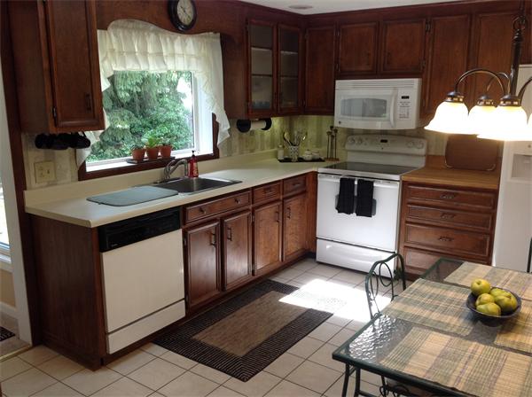 10 Cedar Road Longmeadow, MA 01106 - Photo 9 of 27