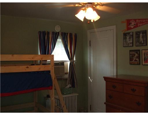 286 McCoy Road McKees Rocks, PA 15136 - Photo 10 of 18 2nd Floor Plan. 11x11 Upper Bedroom