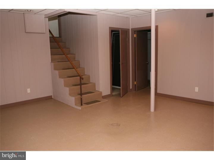 911 Philadelphia Avenue Shillington, PA 19607 - Photo 16 of 20 Gallery Image 16