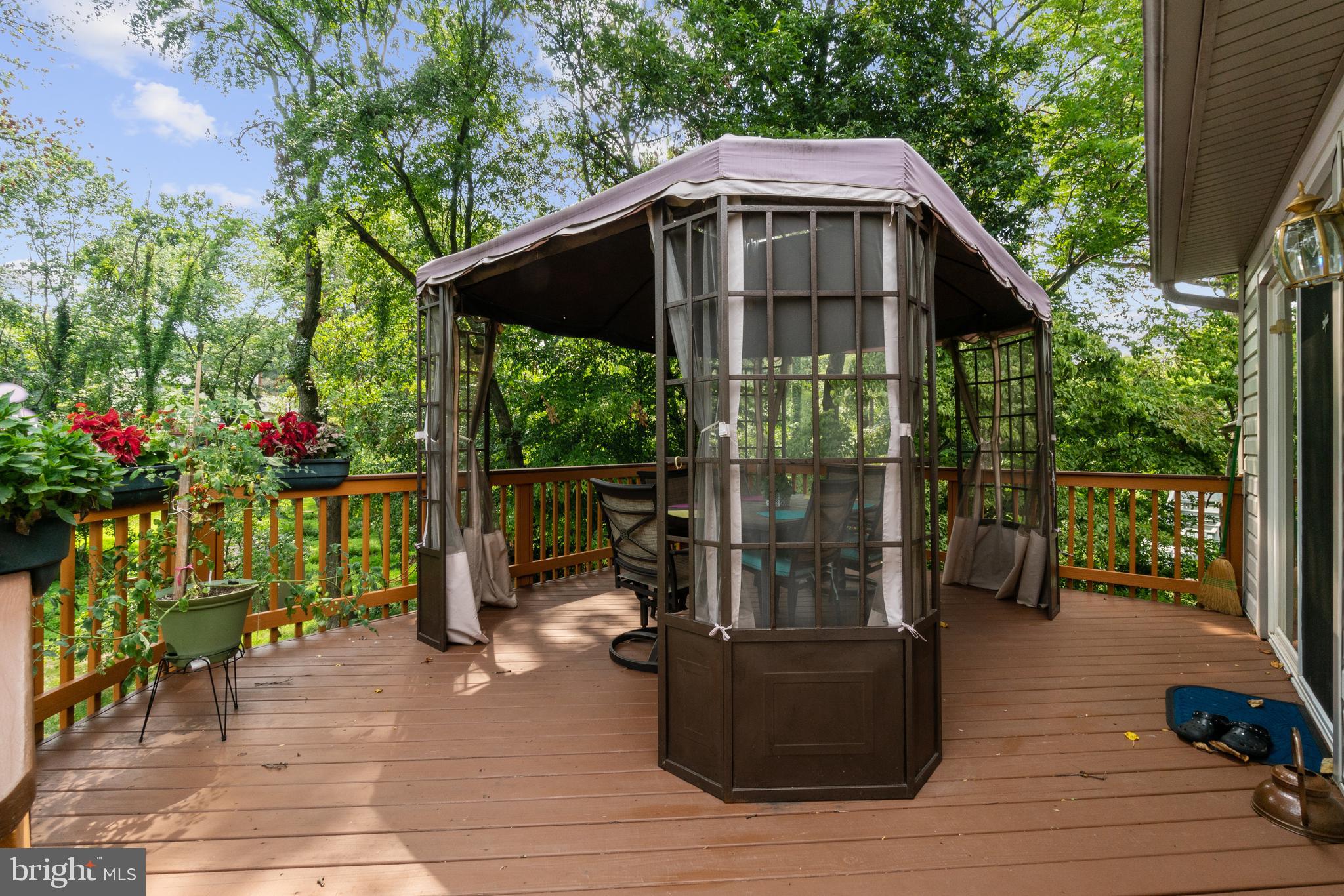 4232 Hermitage Drive Ellicott City, MD 21042 - Photo 38 of 42