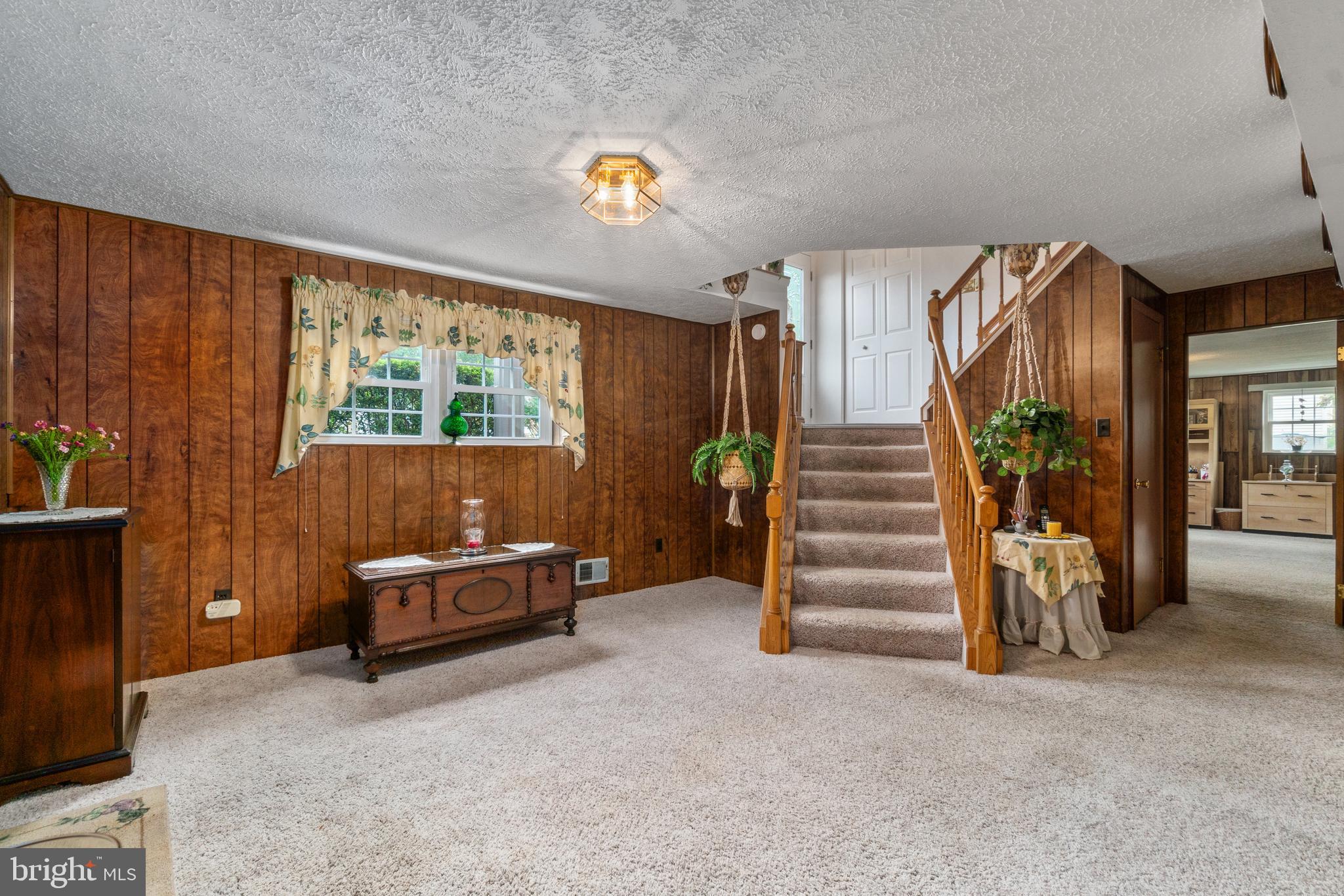 4232 Hermitage Drive Ellicott City, MD 21042 - Photo 8 of 42