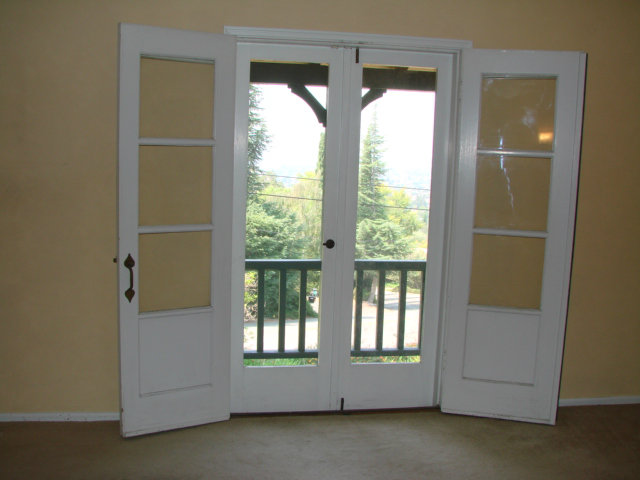 10790 Ridgeview Way San Jose, CA 95127 - Photo 14 of 25 a view of an empty room and window