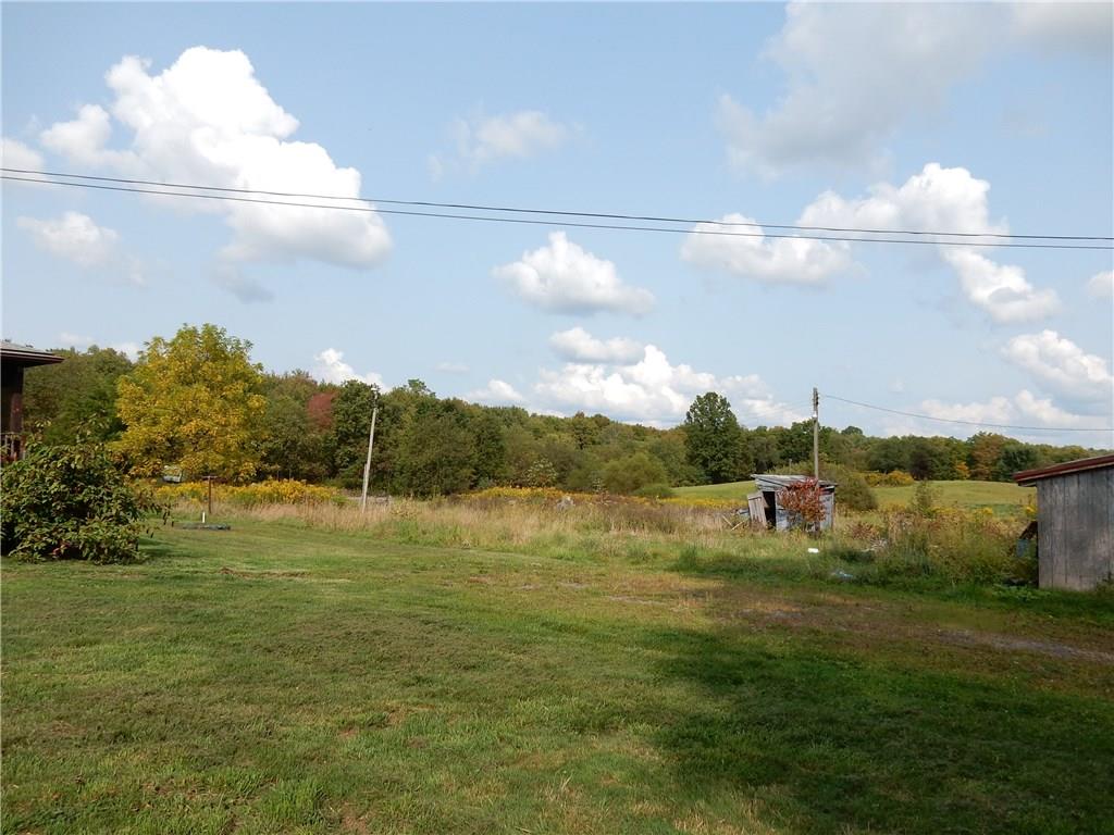 47 North Mill Road Mercer, PA 16137 - Photo 2 of 24