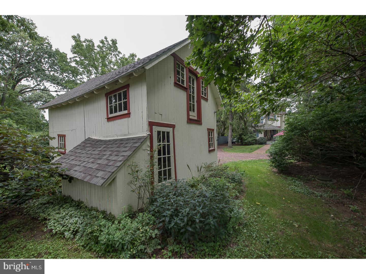 94 Sproul Road Malvern, PA 19355 - Photo 23 of 25 Garage