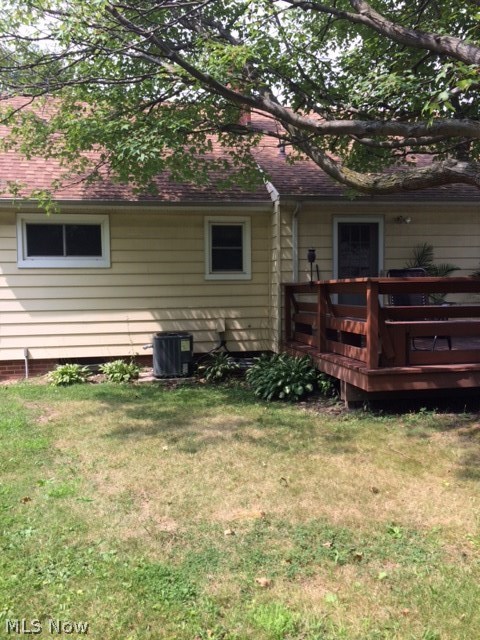 2619 Rockefeller Road Wickliffe, OH 44092 - Photo 4 of 33