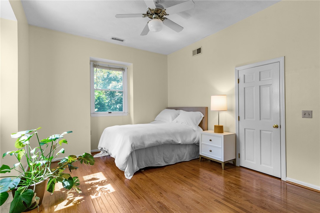 80 Howland Road East Greenwich, RI 02818 - Photo 28 of 34