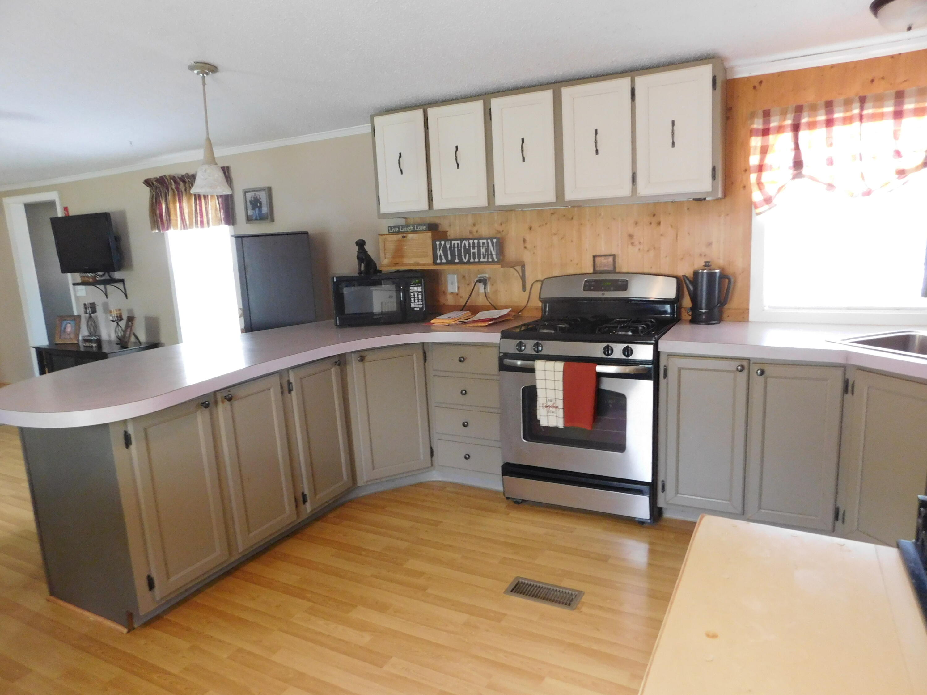 212 Bradley Road Milford, ME 04461 - Photo 14 of 42 DSCN0762
