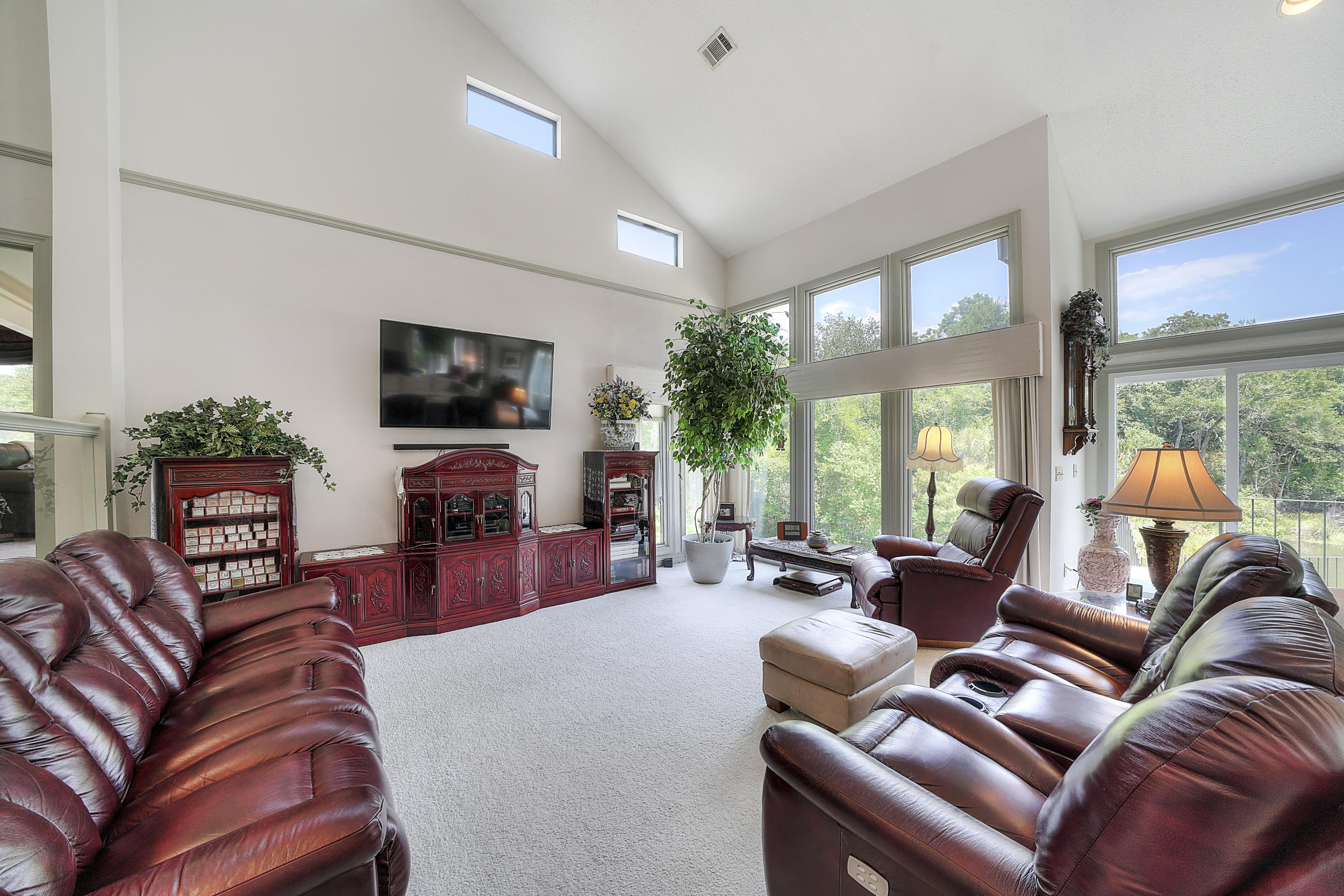 528 Mooney Road Northwest Fort Walton Beach, FL 32547 - Photo 4 of 48 Gallery Image 4