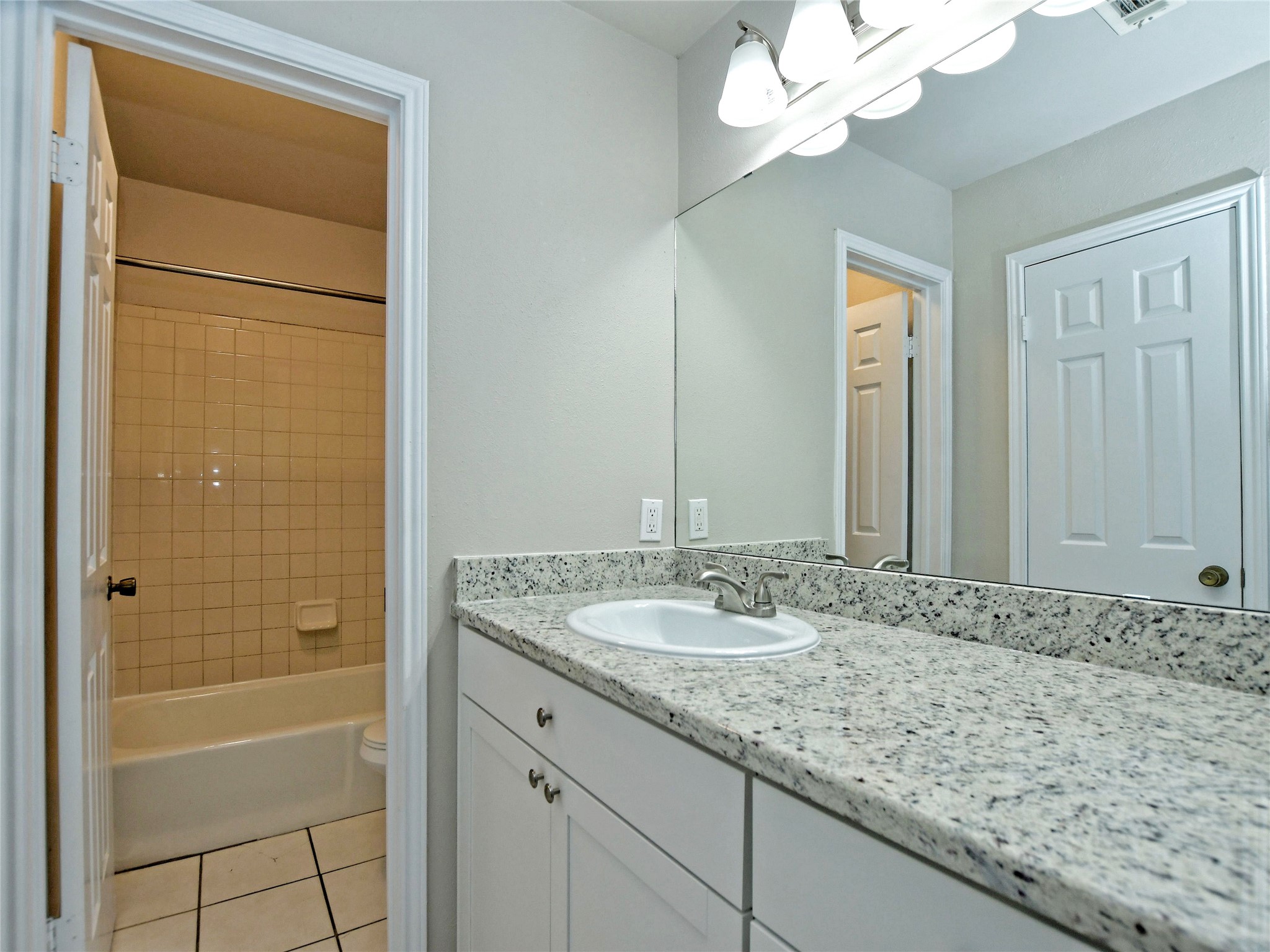 300 North Field Street Round Rock, TX 78681 - Photo 19 of 26