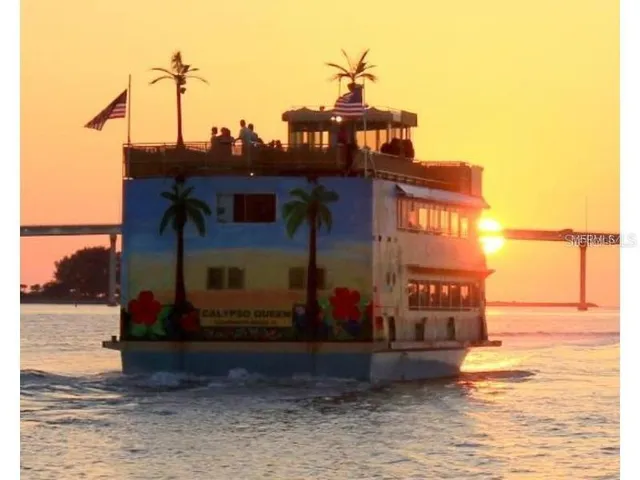 $2,200 | 880 Mandalay Avenue, Unit S804, Clearwater Beach, FL 33767