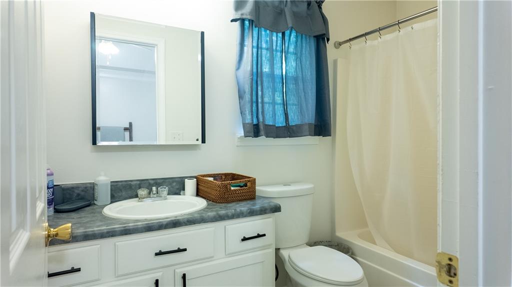 4391 Marci Street Snellville, GA 30039 - Photo 13 of 24 Gallery Image 13