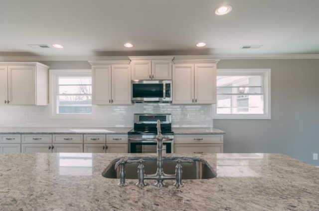 1006 Mitchell Road Nashville, TN 37206 - Photo 13 of 19