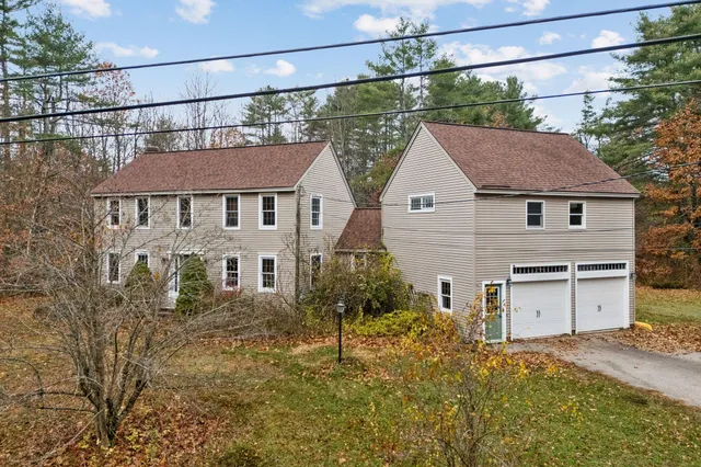 $740,000 | 9 Hammond Road, Kennebunk, ME 04043