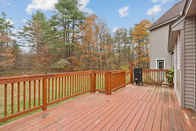 $740,000 | 9 Hammond Road, Kennebunk, ME 04043