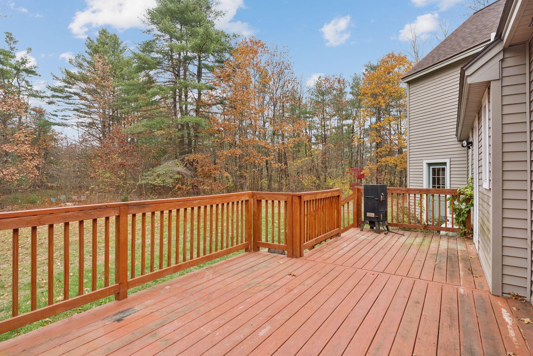 9 Hammond Road Kennebunk, ME 04043 - Photo 44 of 54 Back deck