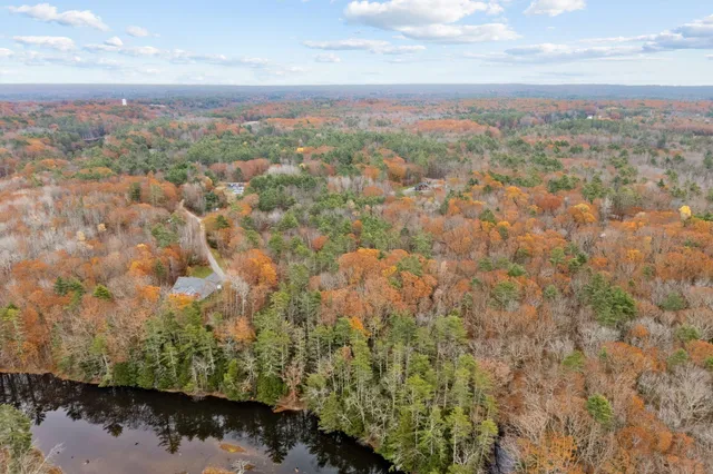 $740,000 | 9 Hammond Road, Kennebunk, ME 04043