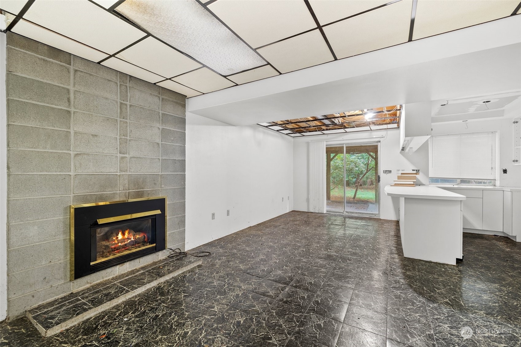 22929 38th Avenue Southeast Bothell, WA 98021 - Photo 22 of 38 a view of an empty room with a fireplace