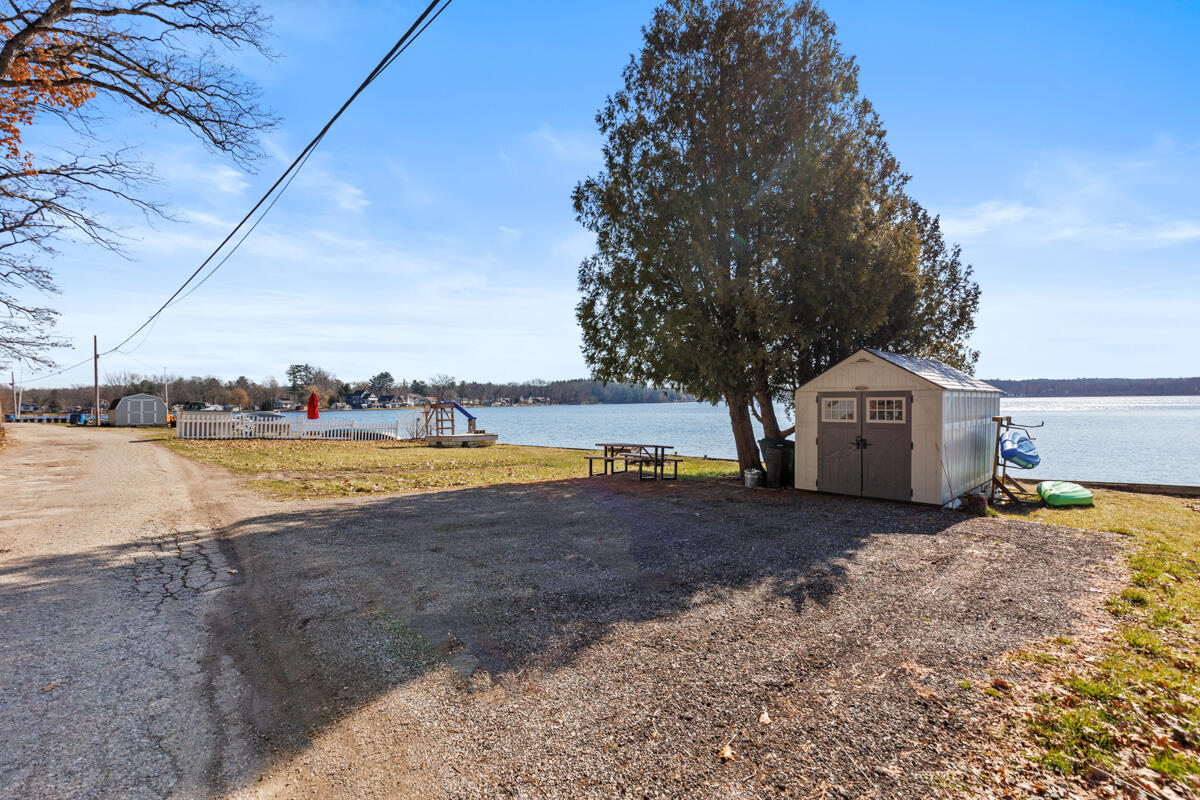 4585 White Road Pierson, MI 49339 - Photo 22 of 39 IMG_1016
