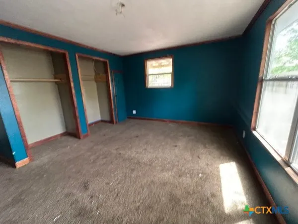 $182,000 | 239 Robertson Street, Lolita, TX 77971