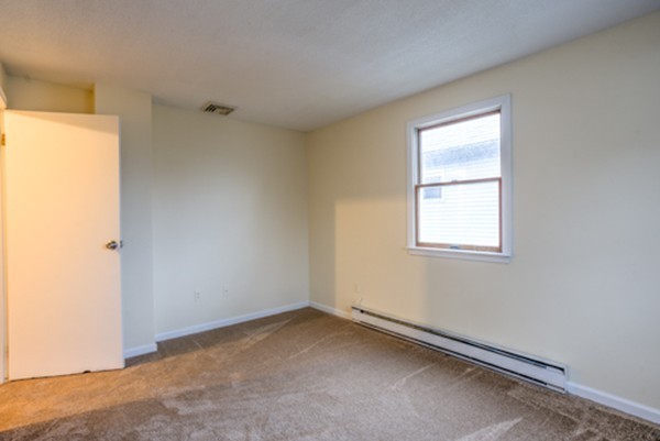 32-34 Van Buren Avenue Springfield, MA 01104 - Photo 16 of 18
